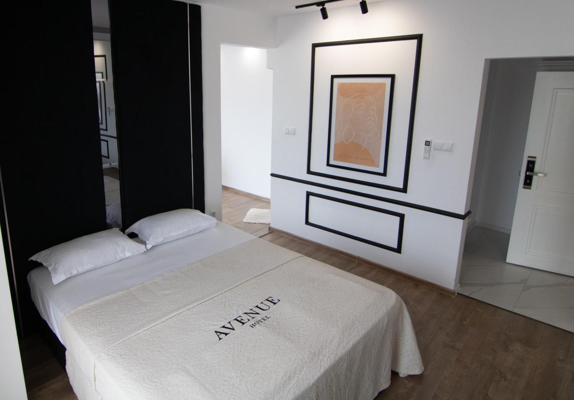 Hotel Avenue Ravda Luaran gambar